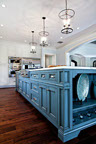 We offer an array of stones, wood and finishes for brand new kitchens and remodeling. 